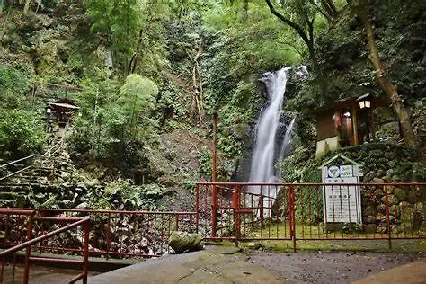 宮加三麻雀泊歓迎みかんハウスyugawarahakoneatamiアパートメント アパート